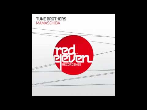 Roger Sanchez playing Tune Brothers "Mamaschiba"