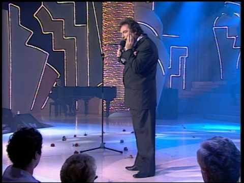 DYANGO "REGÁLAME ESTA NOCHE"