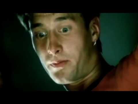 Kim Larsen - Midt Om Natten (Officiel Musikvideo)