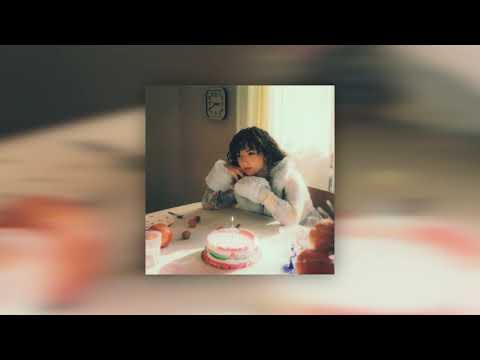 Enchantée Julia - QUESTIONS (Audio officiel)