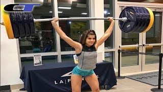 OLHA A GARRA DESSA ADOLESCENTE BRASILEIRA DE 14 ANOS ► Campeã Fitness EEUU (Thaíssa Fit)