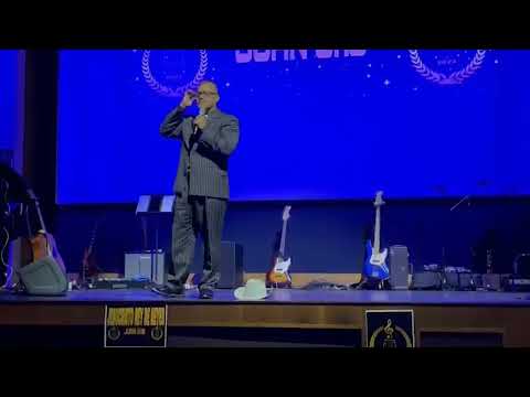 Pedro Rivera Jr solo déjenme adorarle en vivo