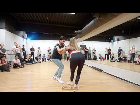 Felipe y Johanna Demo: Siri - Romeo Santos, Dj Husky