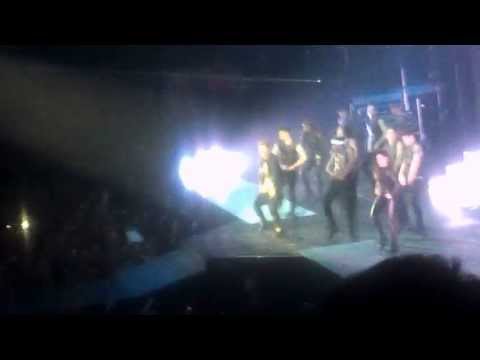 Justin Bieber - As long as you love me 11.04.2013 Belgium