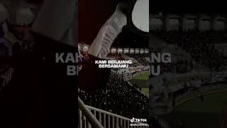 Download lagu BOBOTOH CHANT _ KEBANGGAN DI HATIKU #trending #viralvideo #persib #gbla #bobotoh #kebanggaan #viking mp3