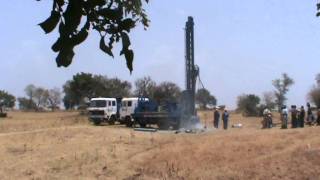 preview picture of video 'drilling rig in ghana'