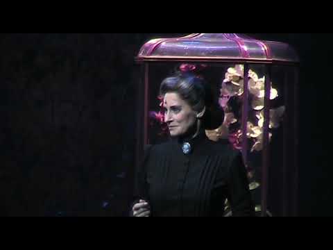 Pia Douwes - Sie ergibt sich nicht (Rebecca)