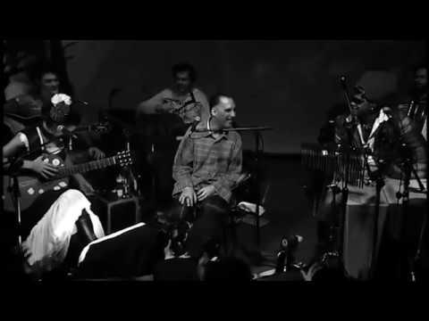 Um a Um - Arnaldo Antunes e Tribalistas (Ao Vivo no Estúdio)