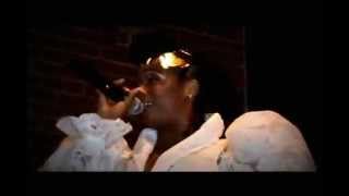Khia Performing Live With Stankin Azz Band At Private Event (Fall Back)