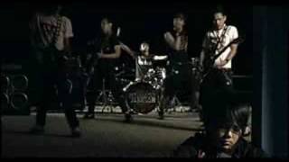 Middle Finger - Tak Pernah Tahu (Broken Heart Warriors Album) Official Music Video 2006