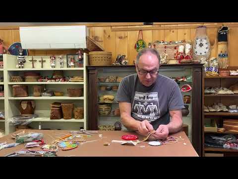 Beadwork Tutorial: Learn How to do Edge Beading