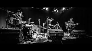 Matt McGinn - &#39;I&#39;m not Looking Down Anymore&#39; with Ben Glover &amp; Malojian at CQAF 2016
