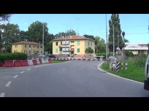 Passaggio a livello di via Pianella - Mezzolara (BO) / Level Crossing / Planovergang / Plankorsning