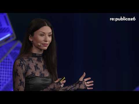 Video Thumbnail: re:publica 26: Why the Right is winning the "For You" page and how to hack it back (DE)