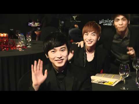 Every Bit of SHINee Moment (pt 1) @ GDA 101209