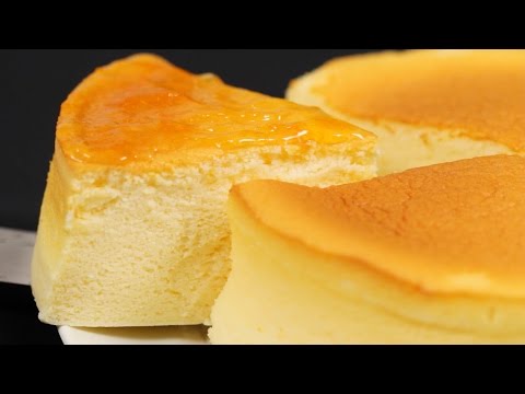 Japanese Soufflé Cheesecake Recipe (Fluffy and Moist Cotton Cheesecake) | Cooking with Dog