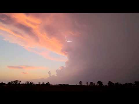 Tornado Warned Storm Near Antlers, Oklahoma