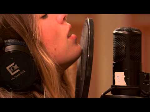 download lagu mp3 mp4 Compass Buzz, download lagu Compass Buzz gratis, unduh video klip Compass Buzz