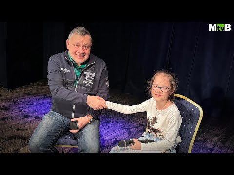 OŻENEK Gogola na scenie CKiP w Brzeźnicy - TEATR REMONT