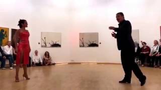 Adrian Aragon y Erica Boaglio - Esta Noche De Luna