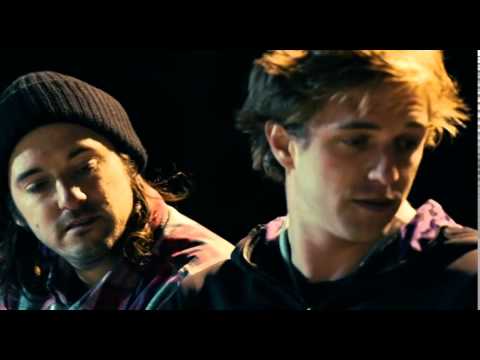 Tutti giù (2014) - Deutsch