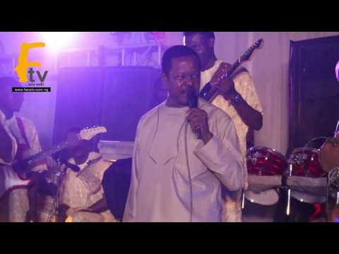KING SUNNY ADE AND ALAAFIN OYO PERFORMED DRAMA ON STAGE @ LIZY ANJORIN MOVIES PREMIER