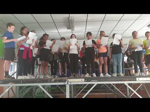 Chorale du Pradeau : La puce et le pianiste 2/12