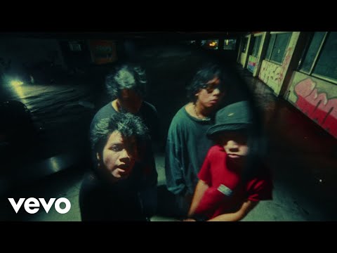 ONE CLICK STRAIGHT - SIGA (Official Music Video)