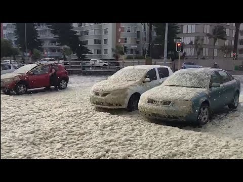 Wind-whipped Atlantic Ocean causes chaos at Sea Point Promenade