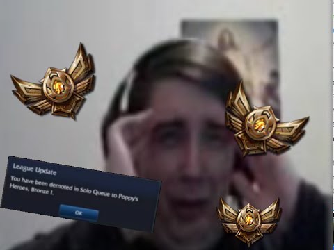 LMHT: Đánh gần 1600 trận mới lên Bạc, lại bị rớt xuống Đồng :((