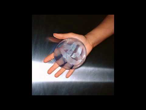 เสื้อสำหรับหน้าอกเล็ก หน้าอกหลังจากคลื่น mammoplasty