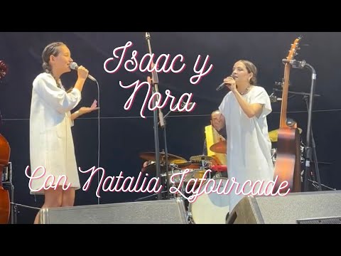 ¡Sueño hecho Realidad! @NataliaLafourcade e @IsaacetNora iluminan las #Noches del #Botánico