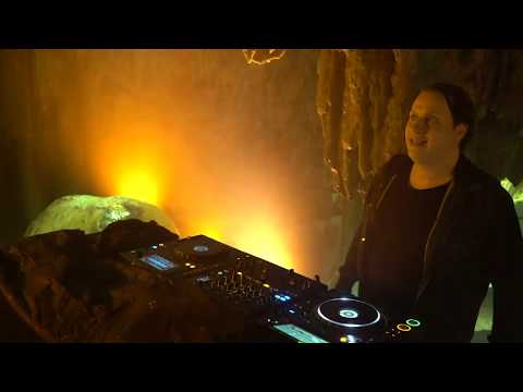 EDX supporting AUDAX ft Caelu - Holy Sinner (In the Cave Mix)