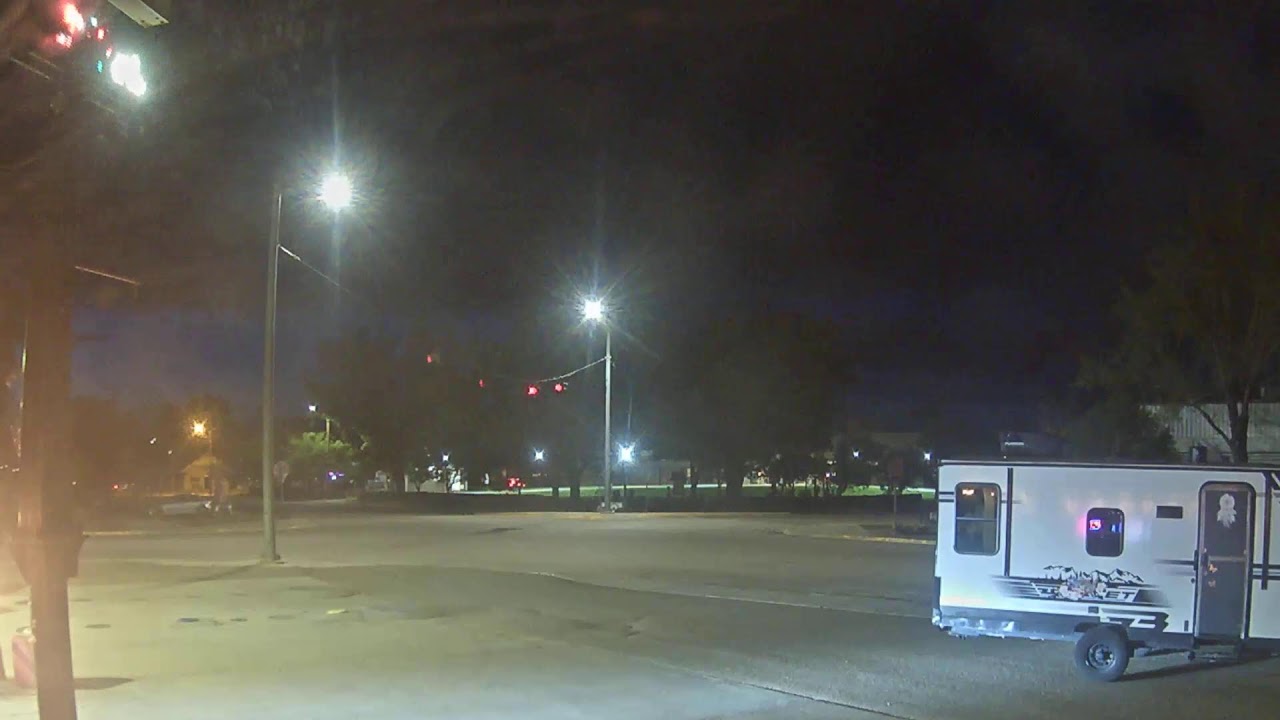 Live webcam view of Cruce del Pueblo de Broadus