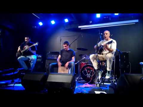 Tommi e Gli Onesti Cittadini - Piccolo Punk - Live HD @Circolone Legnano 7/12/2014