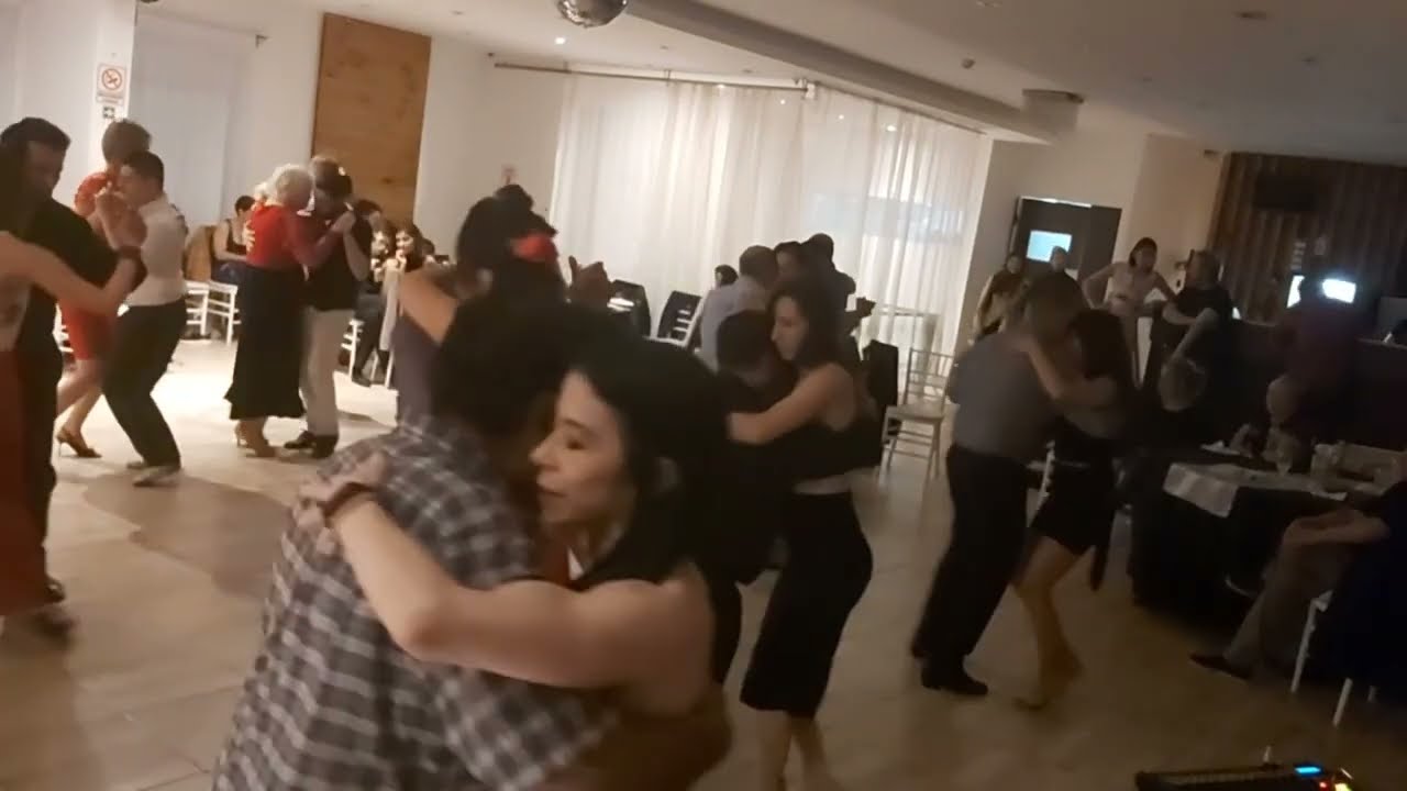 20/01/24 "El Simpático" - Juan D'Arienzo 🎧 TDJ Aldo Orrego (La Popular Milonga, Ushuaia)