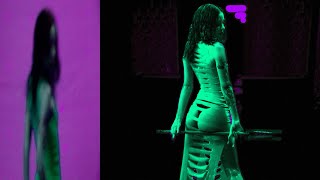 SCARYHOT Lyrics English Translation