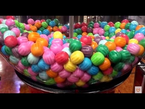 Surprise Big Gumball Machine and many many Gumball