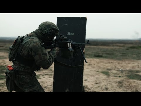 UKM-2000 i jego celowniczy z 6 BPD w akcji