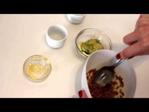 download lagu mp3 mp4 Bee Pollen Face Mask, download lagu Bee Pollen Face Mask gratis, unduh video klip Bee Pollen Face Mask