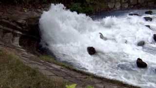 preview picture of video 'Grubenwasser Einleitung in Harpener Teiche in Bochum'