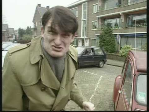 Van Kooten & De Bie - Moeder en Zoon Van Putten Parkeren