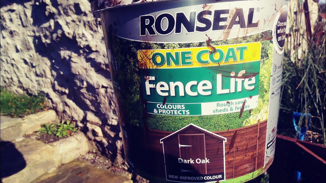 Ronseal one coat fence life dark oak autumn prepping