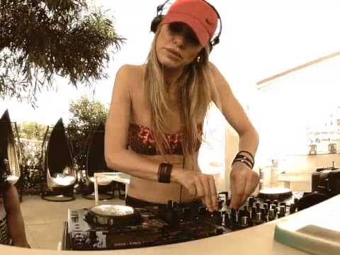 Rita Gherz Dj @ Le B Club - part.II