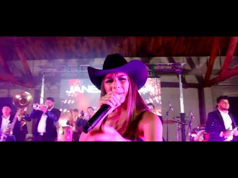 Janely Rosa Y Martin Castillo - Dos Botellas De Mezcal- En Vivo