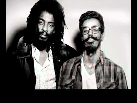 Enio e a Maloca feat. SEU JORGE - UMA PARTE DO TODO .mp4