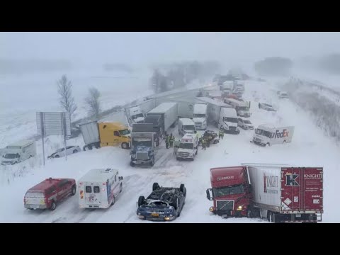 Chaos in North Carolina Today! Super Snow Storm Causing Many Accident in I-85 Outer Banks