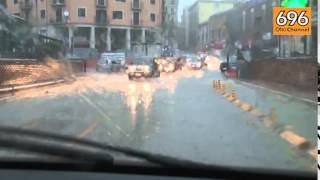 maltempo-fiumi-di-fango-e-grandine-in-citta