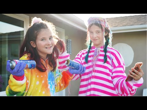 Facetiming Friends All Day (Music Video)