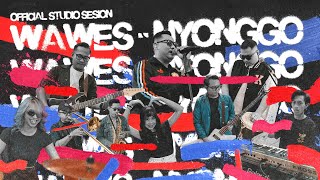 Lirik Lagu Nyonggo - Wawes: Mbiyen Aku Nresnani Sliramu, Nanging Wis Ra Isoh Rosoku Wes Lungo